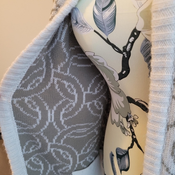 ๐ SOLD ๐ Marella Thick Oversized Sweater - Picture 7 of 8